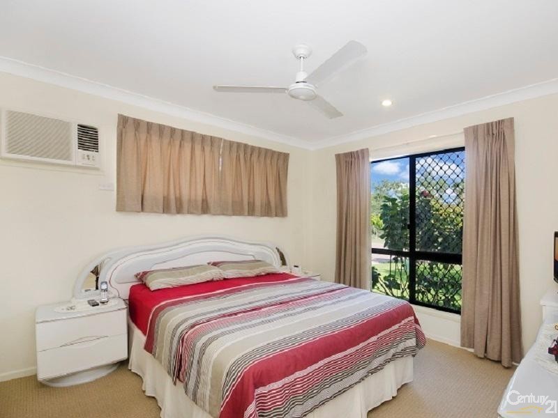 126 SUMMERLAND DRIVE, Deeragun QLD 4818