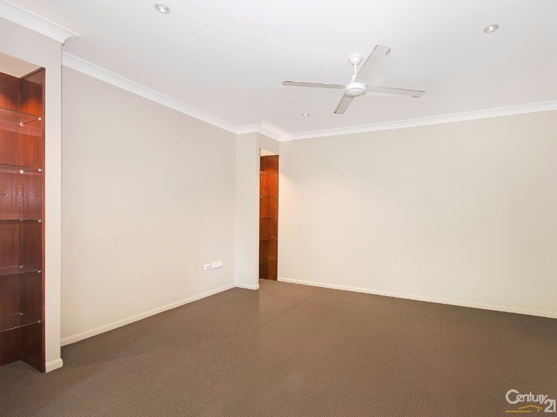 1 CORMORANT COURT, Douglas QLD 4814