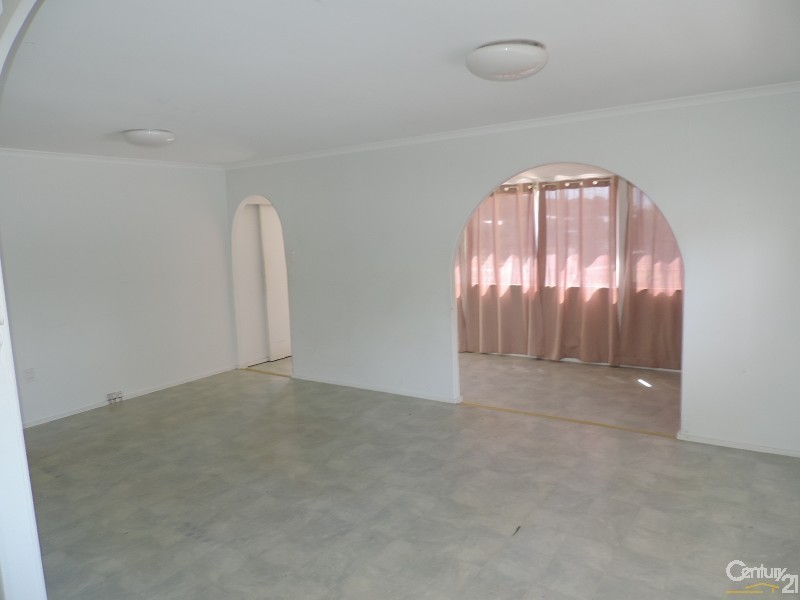 4 CROFT STREET, Heatley QLD 4814