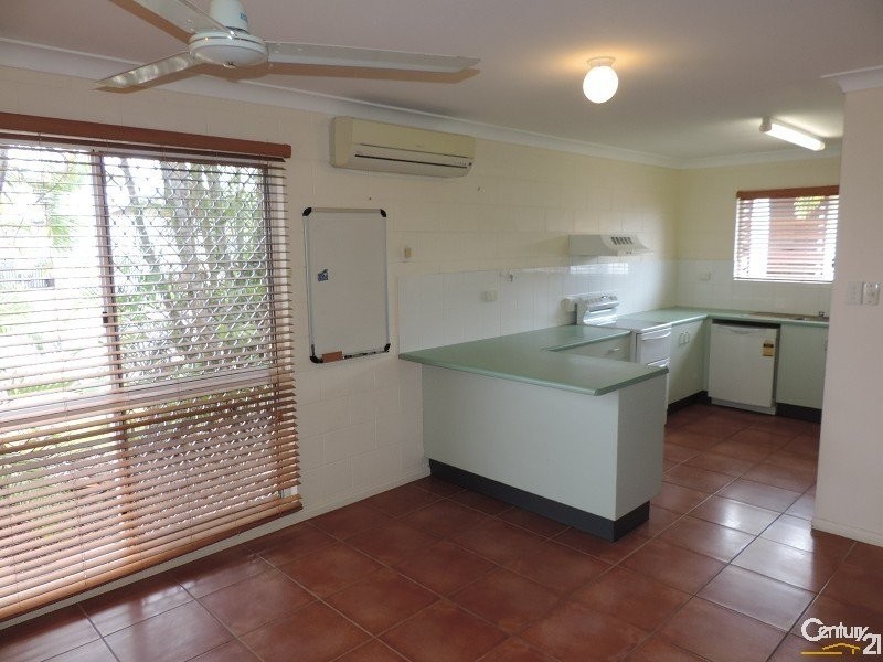 10/10 BLANES STREET, Cranbrook QLD 4814