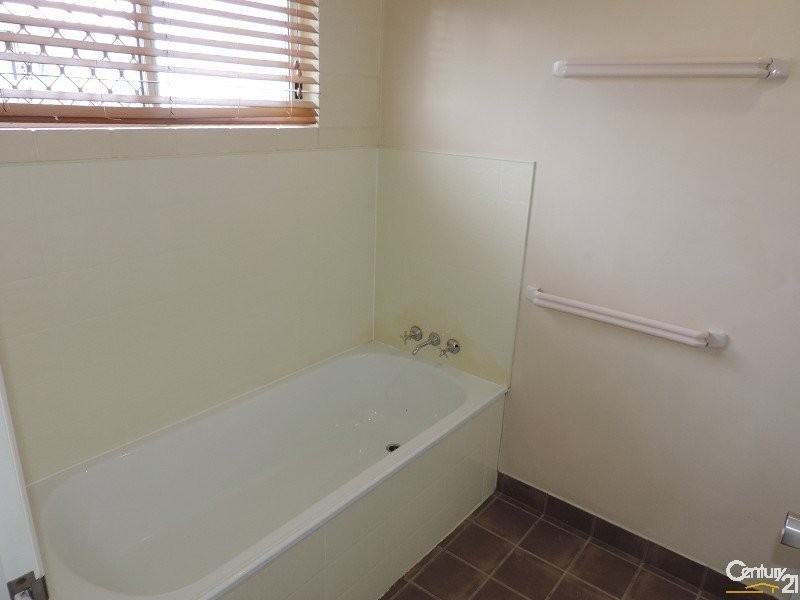 10/10 BLANES STREET, Cranbrook QLD 4814