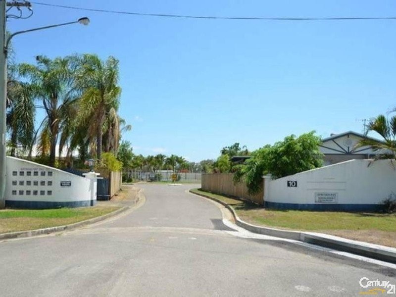 10/10 BLANES STREET, Cranbrook QLD 4814