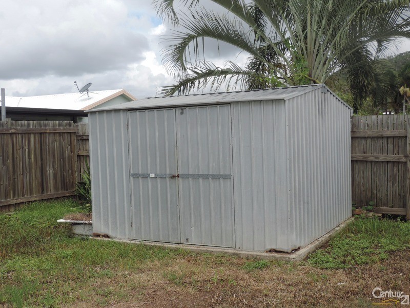 16 DALKEITH CRESCENT, Mount Louisa QLD 4814