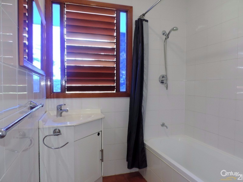 5 HALIFAX STREET, Garbutt QLD 4814