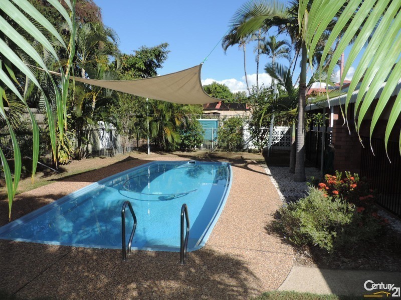 1/12 DYER STREET, Pallarenda QLD 4810