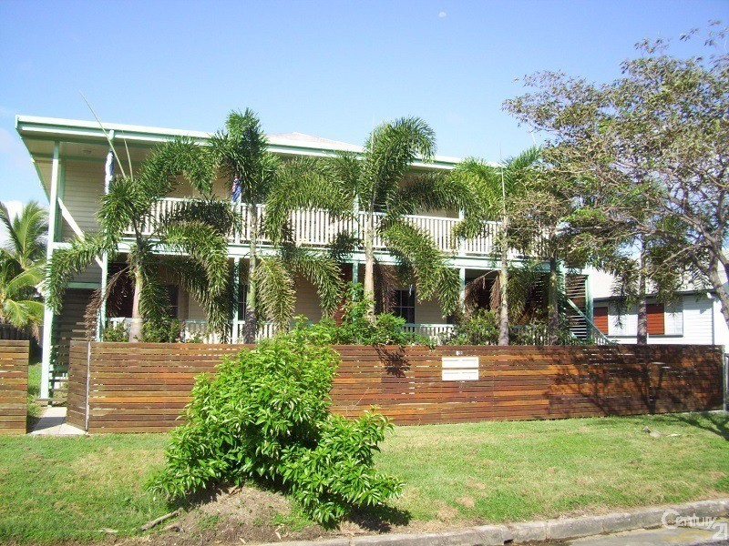 3/116 EYRE STREET, North Ward QLD 4810