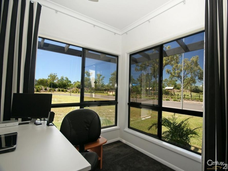 30 LADY MUSGRAVE CCT, Burdell QLD 4818