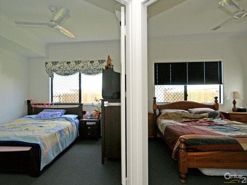 30 LADY MUSGRAVE CCT, Burdell QLD 4818