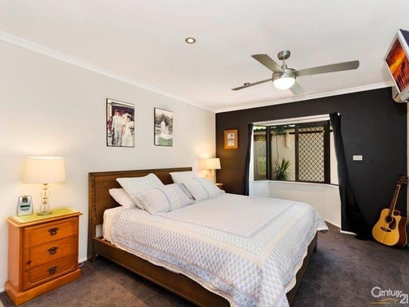 33 JACARANDA CRESCENT, Annandale QLD 4814