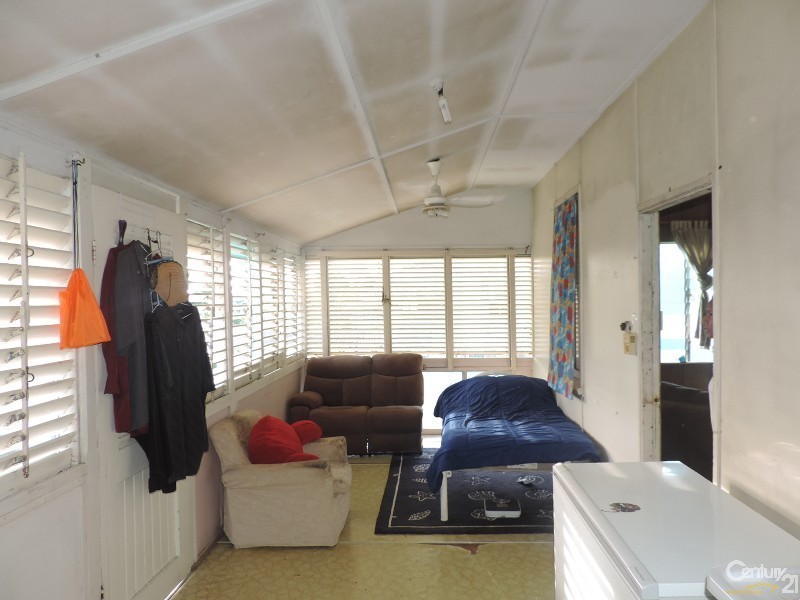 30 WAGNER STREET, Oonoonba QLD 4811