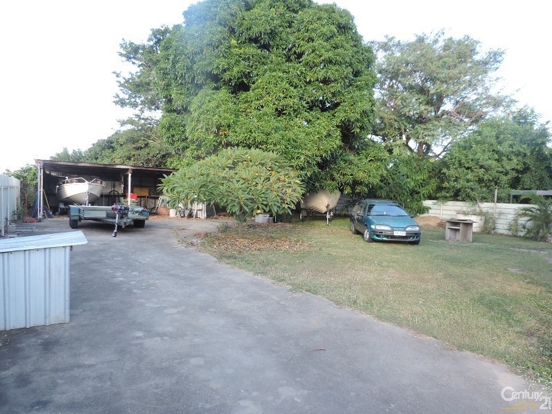 30 WAGNER STREET, Oonoonba QLD 4811