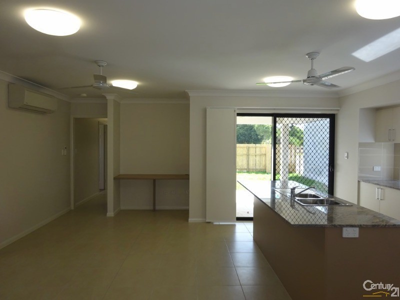 26 CHAMPION DRIVE, Rosslea QLD 4812