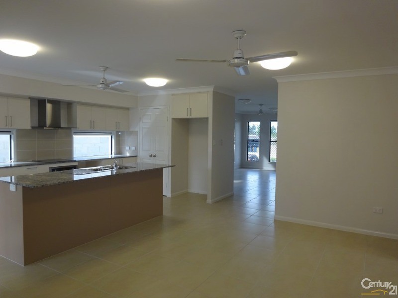 26 CHAMPION DRIVE, Rosslea QLD 4812