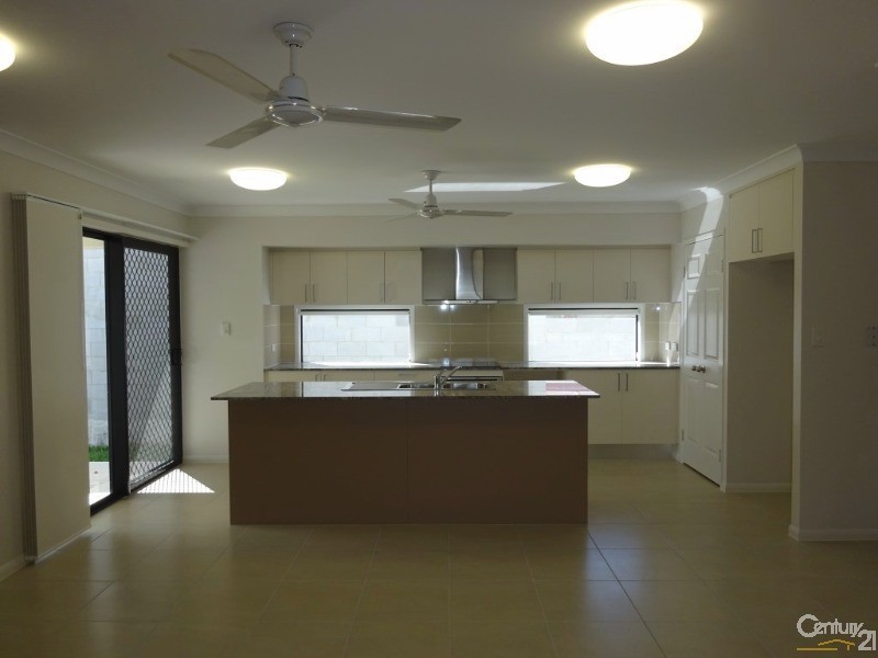 26 CHAMPION DRIVE, Rosslea QLD 4812