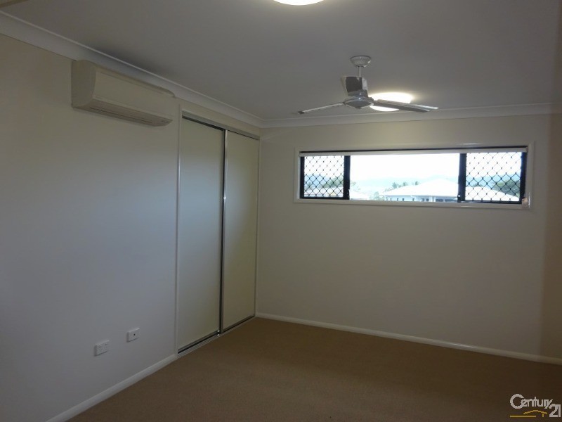 26 CHAMPION DRIVE, Rosslea QLD 4812