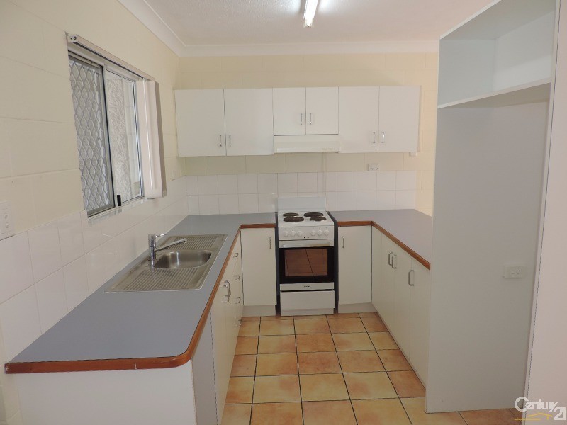 2/67 ROSE STREET, North Ward QLD 4810