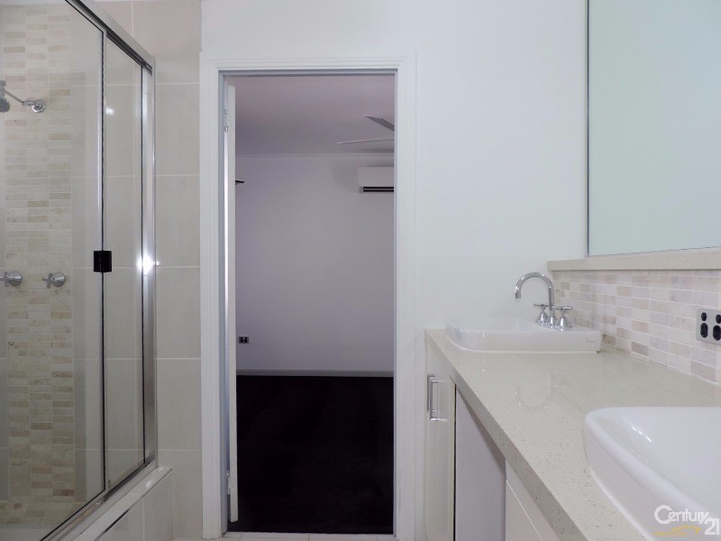 9/105 FRANCIS STREET, West End QLD 4810