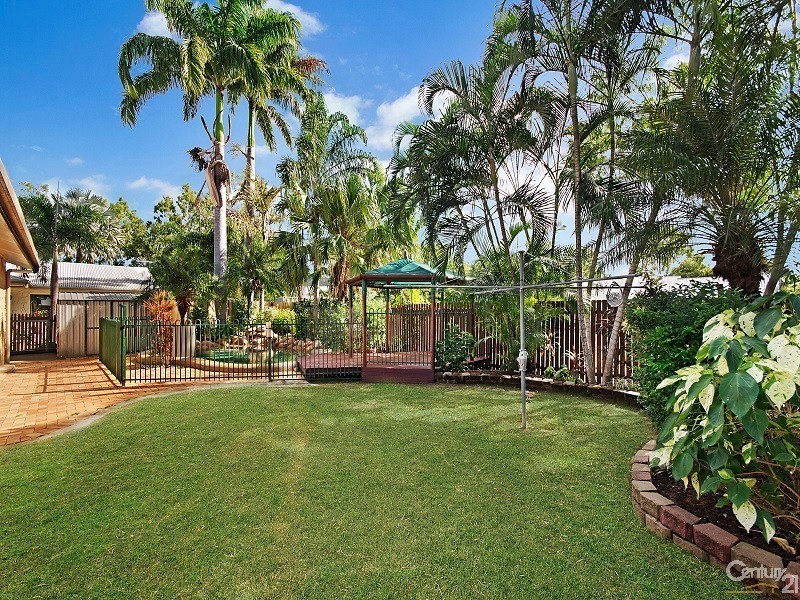 7 RAFFLES COURT, Kelso QLD 4815