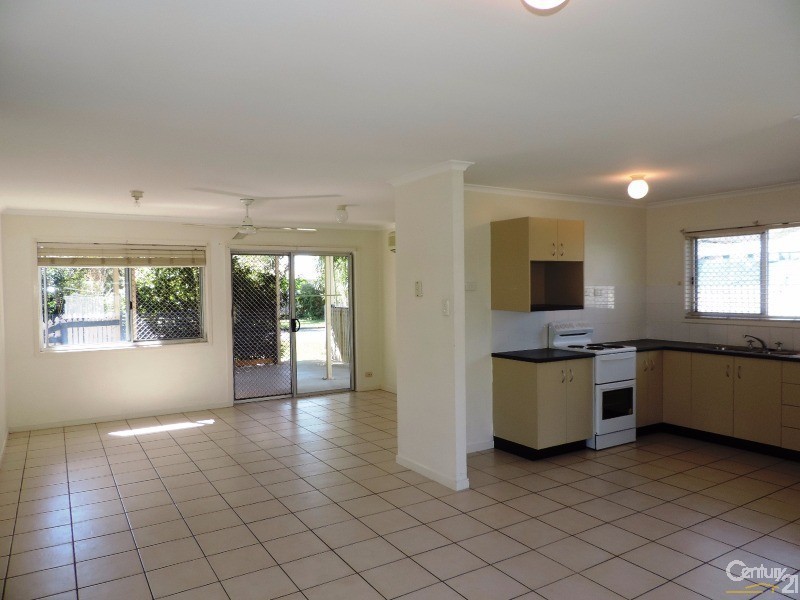 12 SAN VITO CRESCENT, Rasmussen QLD 4815