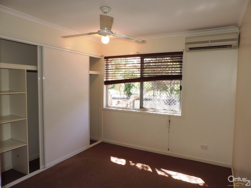 12 SAN VITO CRESCENT, Rasmussen QLD 4815