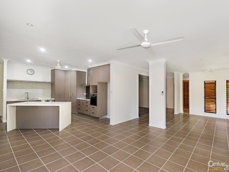 1 CORMORANT STREET, Douglas QLD 4814