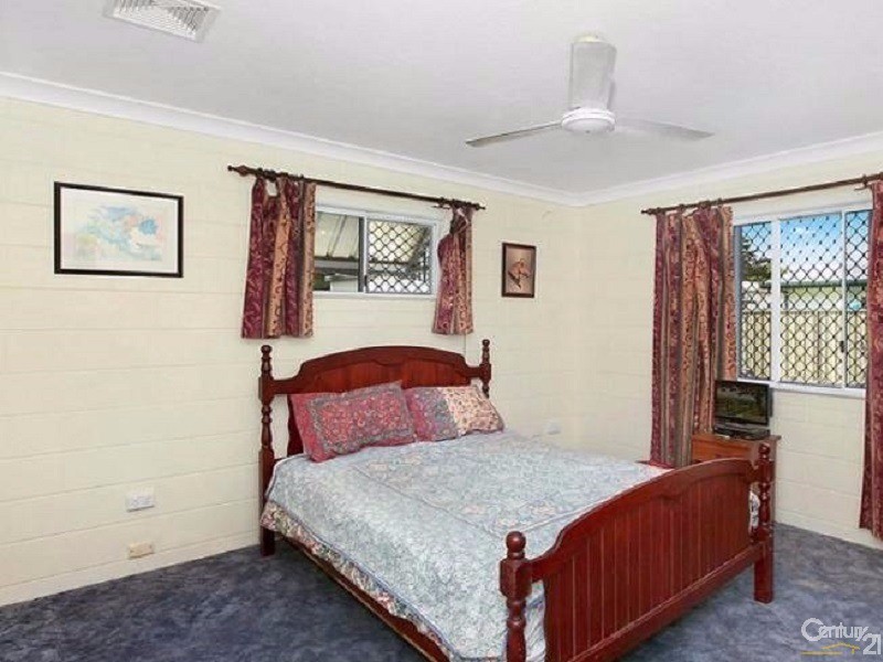 103 MILES AVENUE, Kelso QLD 4815