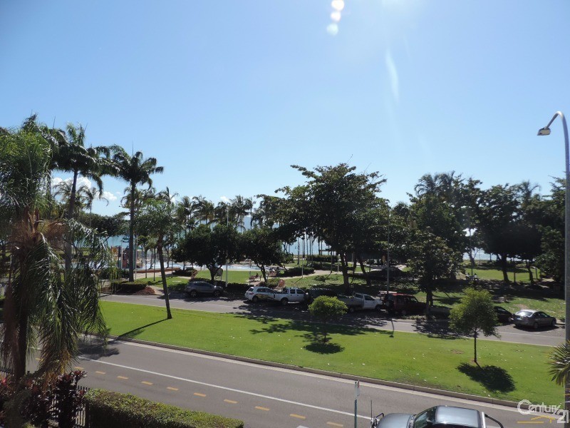 15/43 THE STRAND, North Ward QLD 4810