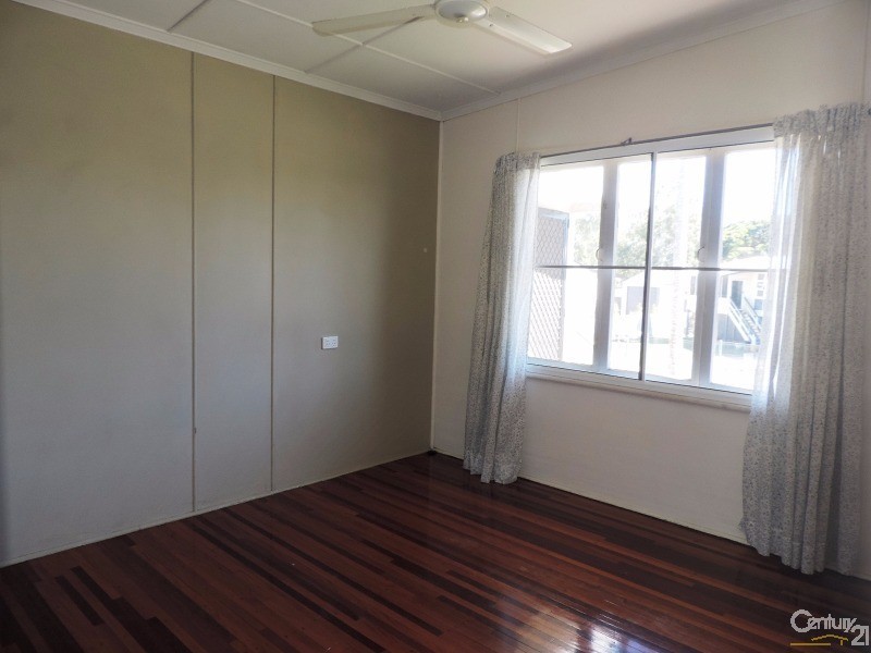 50 HOOPER STREET, Belgian Gardens QLD 4810