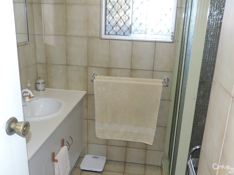 364 CHARLES STREET, Kirwan QLD 4817