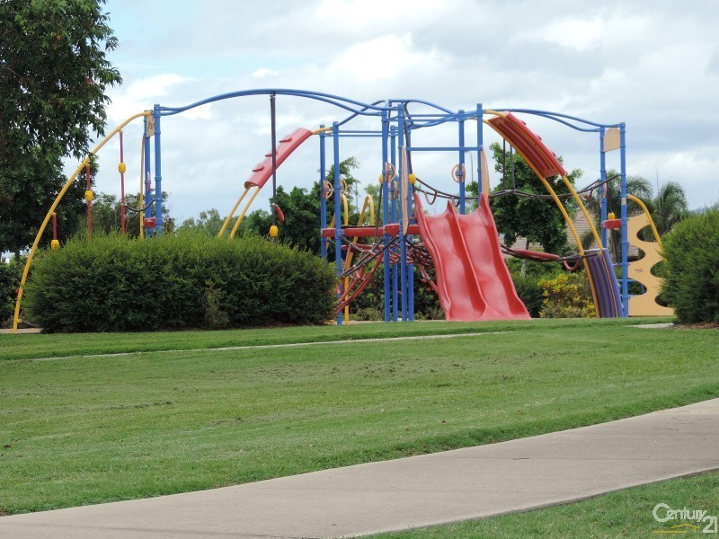 10 GILLINGHAM COURT, Kirwan QLD 4817