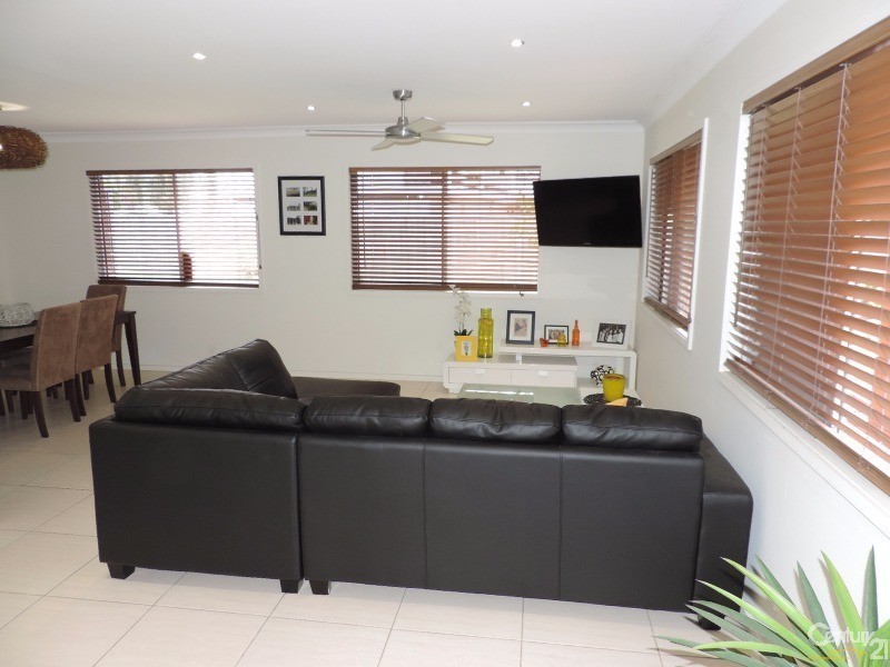 170 PINNACLE DRIVE, Condon QLD 4815