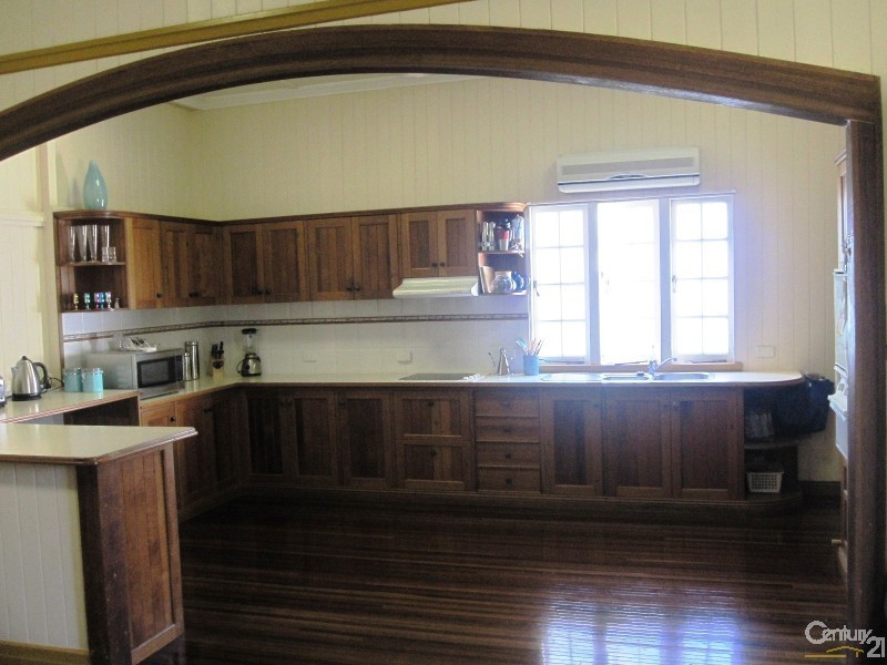 83-85 BOWEN ROAD, Rosslea QLD 4812