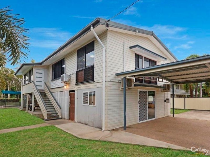 17 WACKETT STREET, Pallarenda QLD 4810