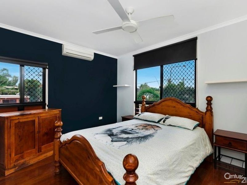 17 WACKETT STREET, Pallarenda QLD 4810