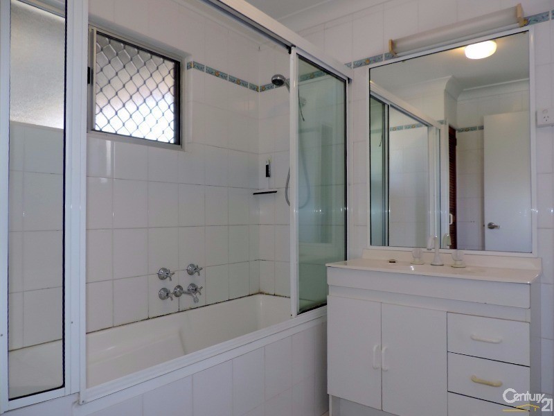 22 WANDELLA CRESCENT, Cranbrook QLD 4814