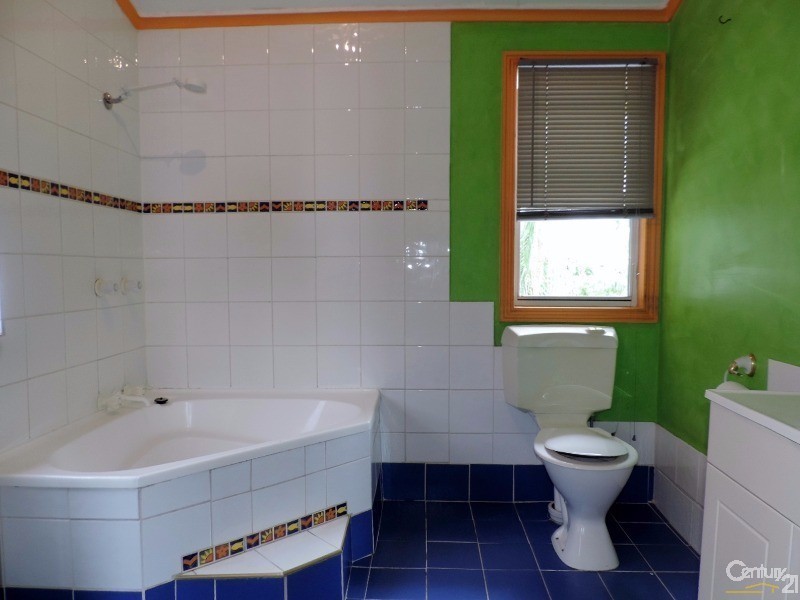 1 ETHEL STREET, Hyde Park QLD 4812