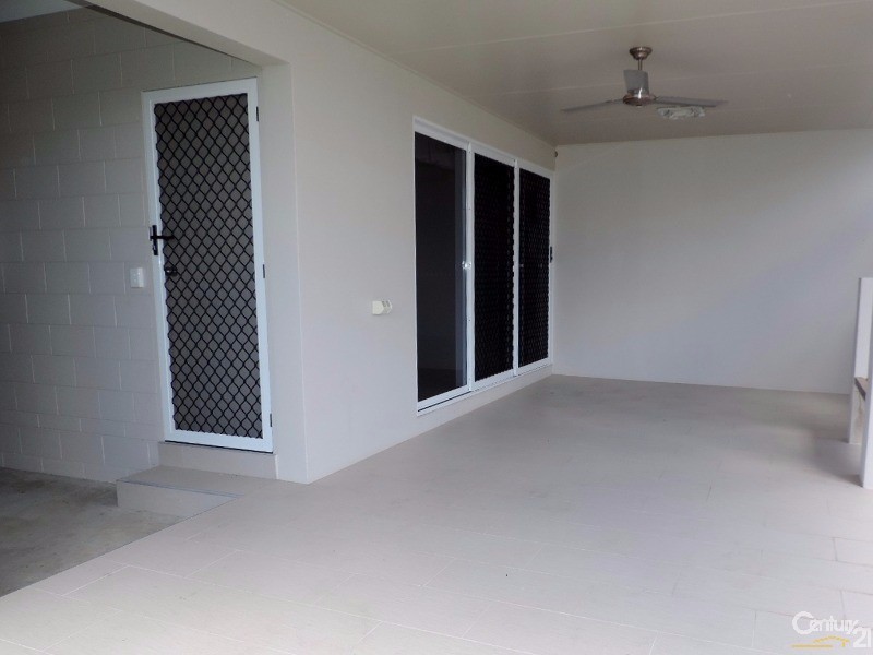 11 GREATER ASCOT AVENUE, Shaw QLD 4818