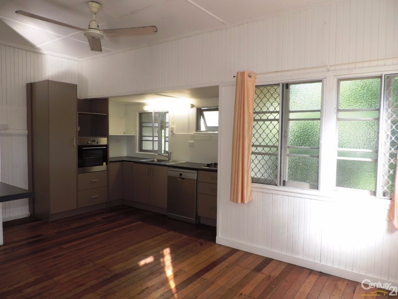 49 ROSE STREET, North Ward QLD 4810