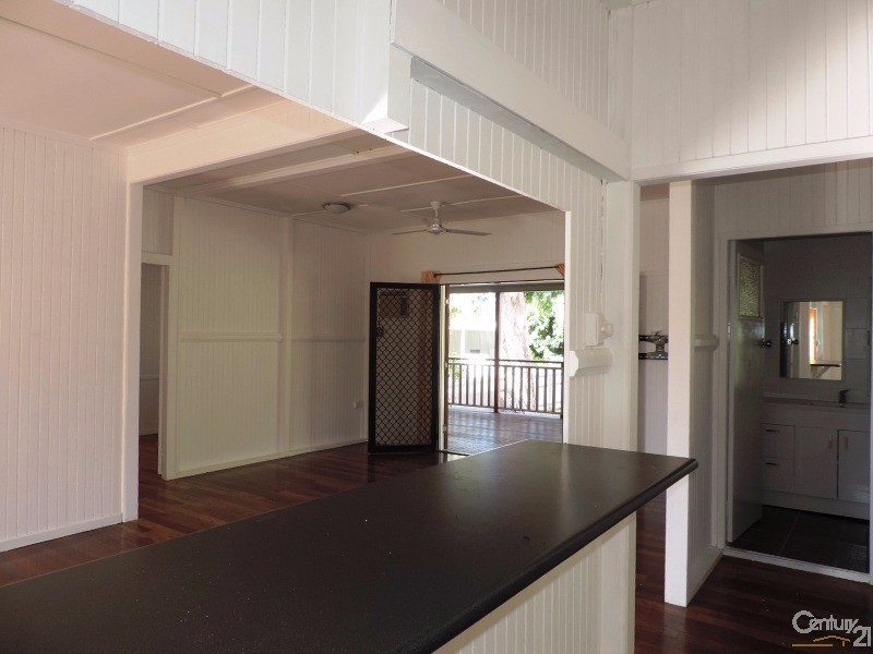 49 ROSE STREET, North Ward QLD 4810