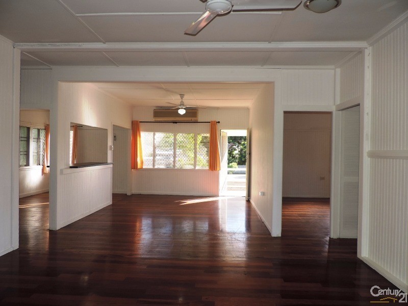 49 ROSE STREET, North Ward QLD 4810