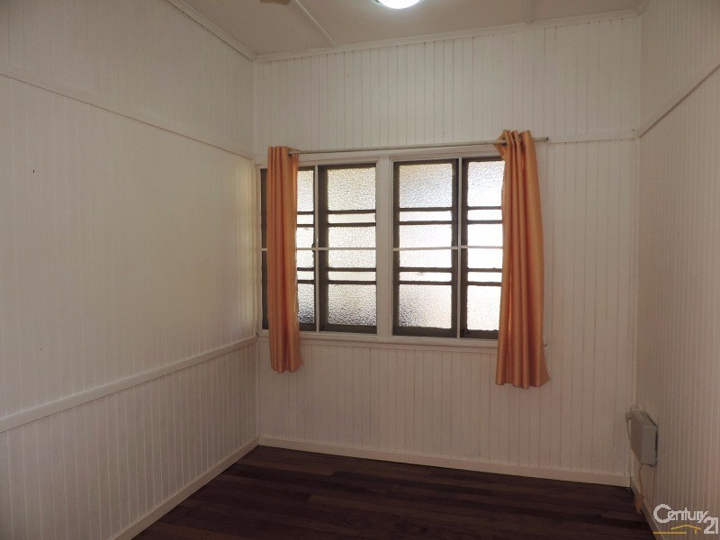 49 ROSE STREET, North Ward QLD 4810