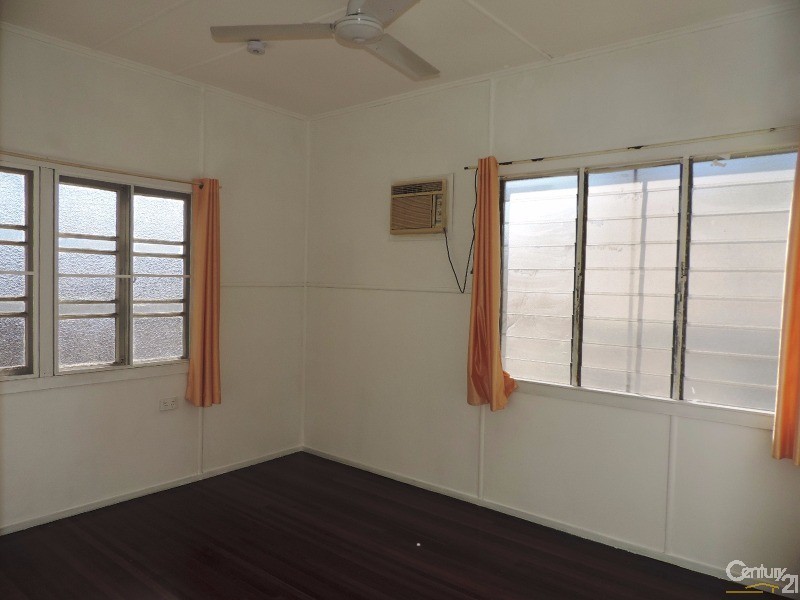 49 ROSE STREET, North Ward QLD 4810