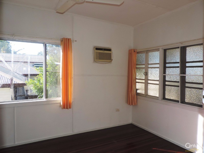 49 ROSE STREET, North Ward QLD 4810