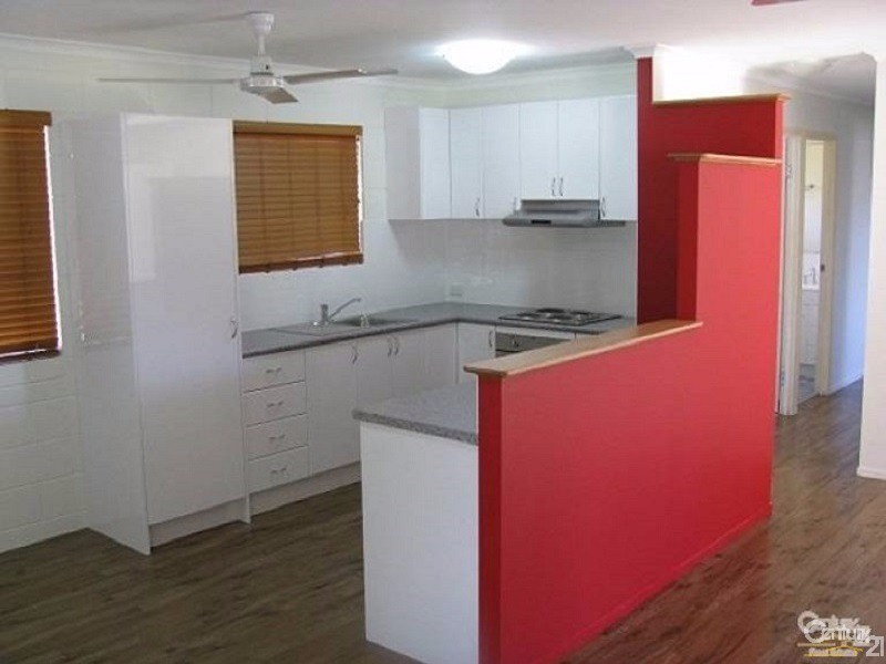 22 SALISBURY CRESCENT, Kirwan QLD 4817