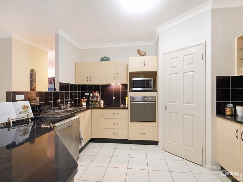 9 SANTIAGO COURT, Mount Louisa QLD 4814