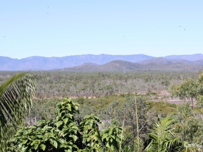 11 DENISON COURT, Toomulla QLD 4816