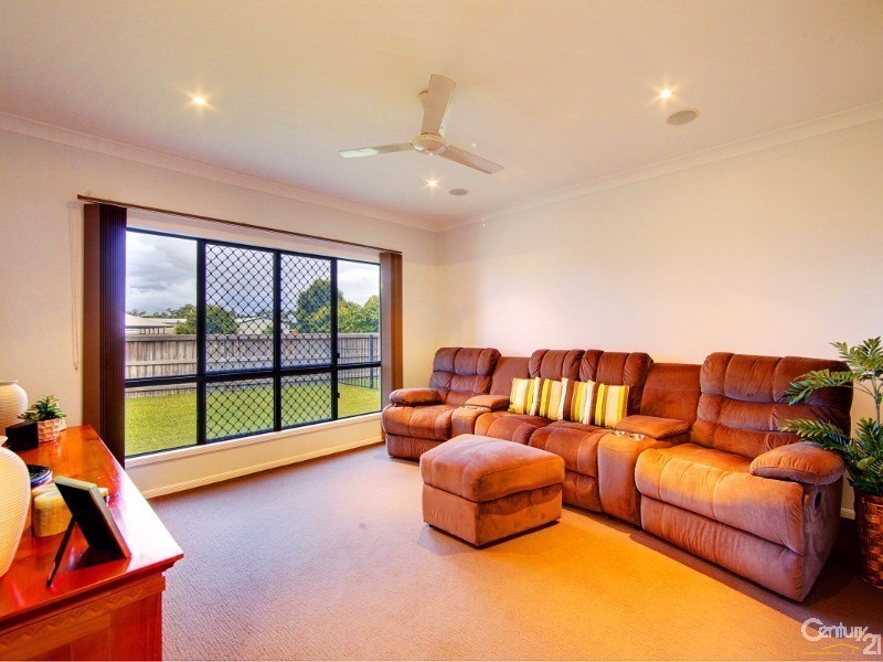 45 BONNETT ROAD, Mount Low QLD 4818