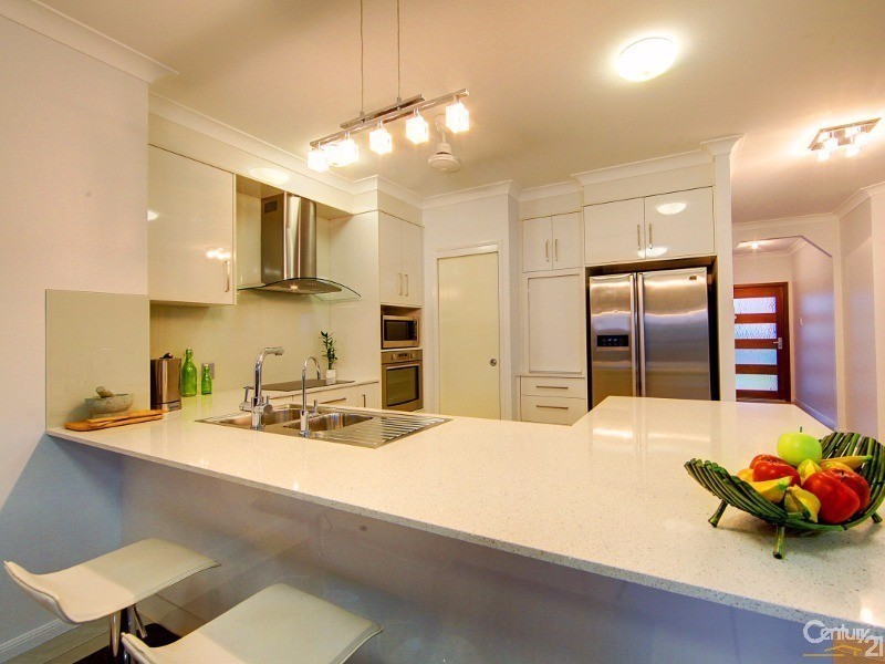 45 BONNETT ROAD, Mount Low QLD 4818