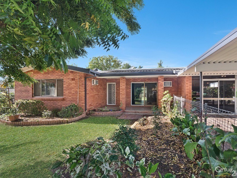 12 TRICKEY AVENUE, Cranbrook QLD 4814