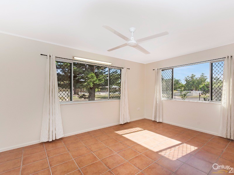 12 TRICKEY AVENUE, Cranbrook QLD 4814